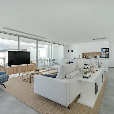 Estandar 5 - Casangular By Upper Vila *