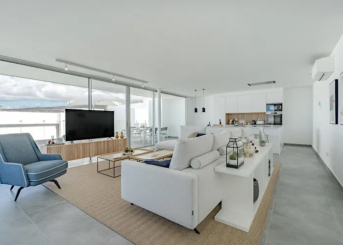 Estandar 5 - Casangular By Upper Vila *