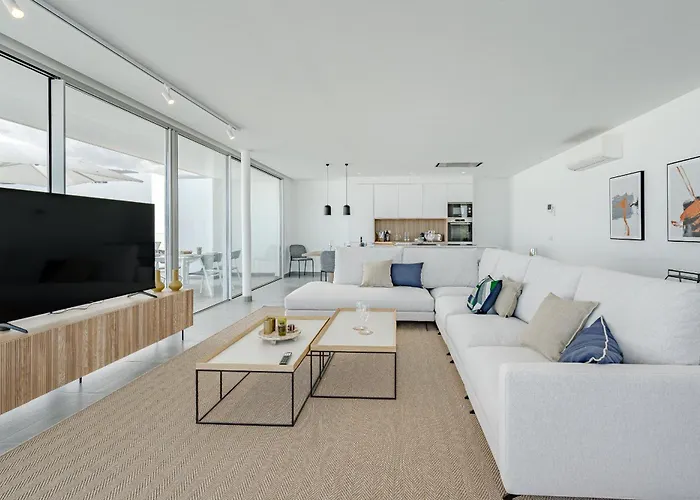 Estandar 5 - Casangular By Upper Vila