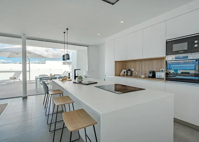 Estandar 5 - Casangular By Upper Vila