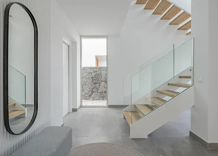 Estandar 5 - Casangular By Upper Vila