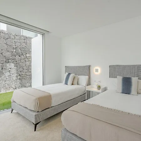 Estandar 5 - Casangular By Upper