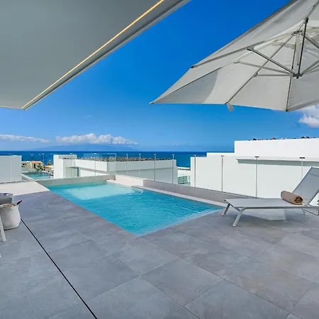 Estandar 5 - Casangular By Upper וילה