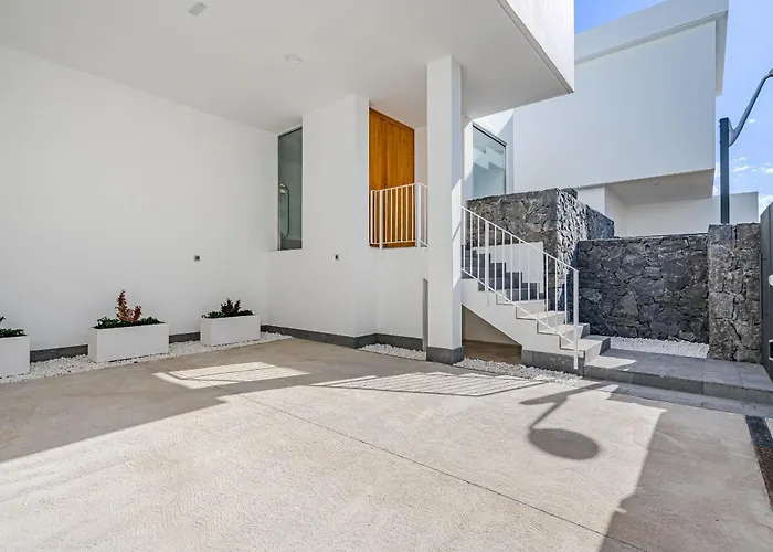 Estandar 5 - Casangular By Upper